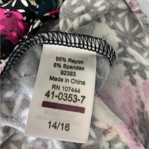 Jessica London Womens Wrap Blouse Size 14/16 Multicolor Floral Stretch Top - Picture 4 of 6
